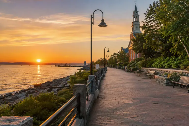 Travel-editorial Burlington, Vermont scene for How to Plan a Burlington Weekend Around the Lake, Church Street, and South End