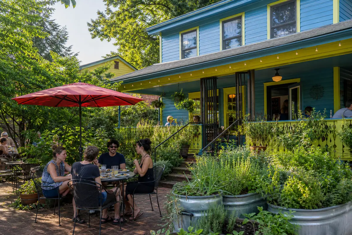 Photoreal view of Sunny Point Café in Asheville