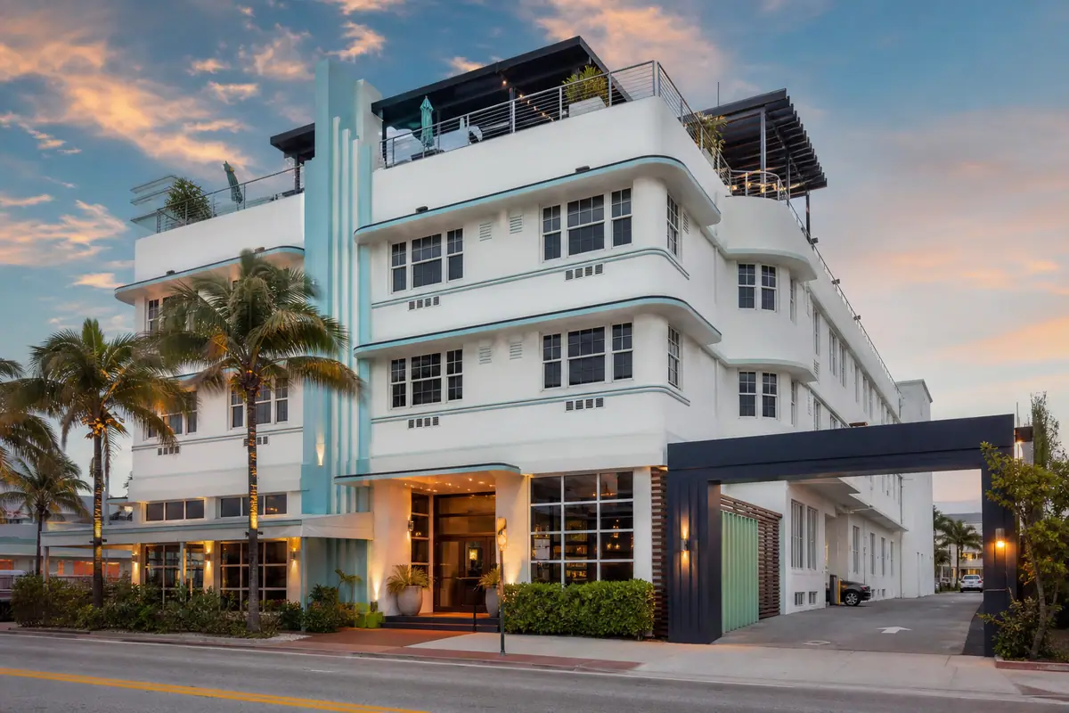 Photoreal travel-editorial view of Streamline Hotel in Daytona Beach, Florida