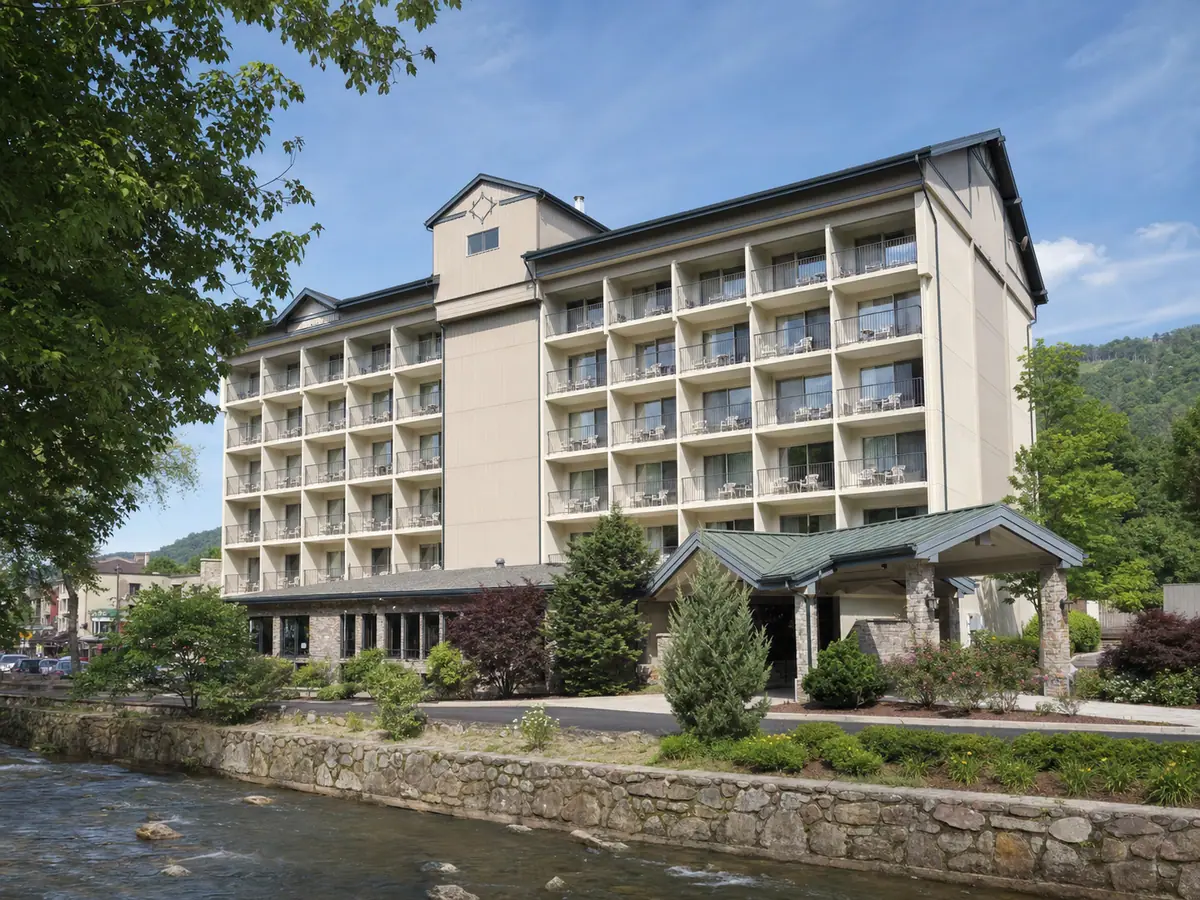 Photoreal exterior of Edgewater Hotel and Conference Center in Gatlinburg