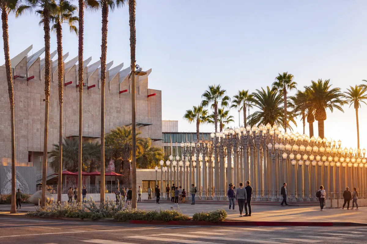 Photoreal LACMA campus and Urban Light installation in Los Angeles at golden hour