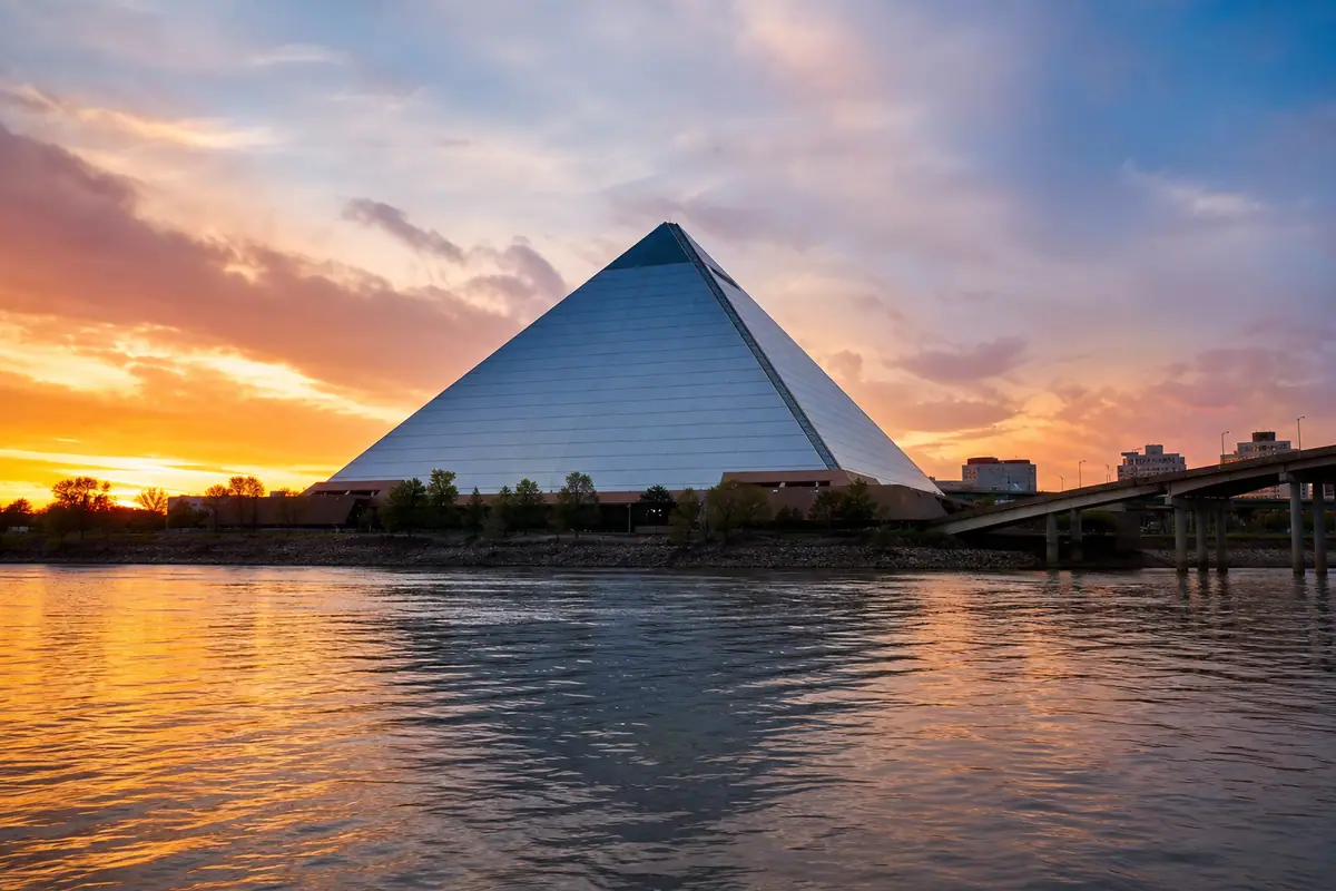 Photoreal view of Bass Pro Shops at the Pyramid in Memphis