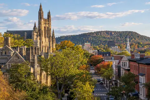Photoreal travel-editorial scene for How Many Days in New Haven? A 2- or 3-Day Plan That Works