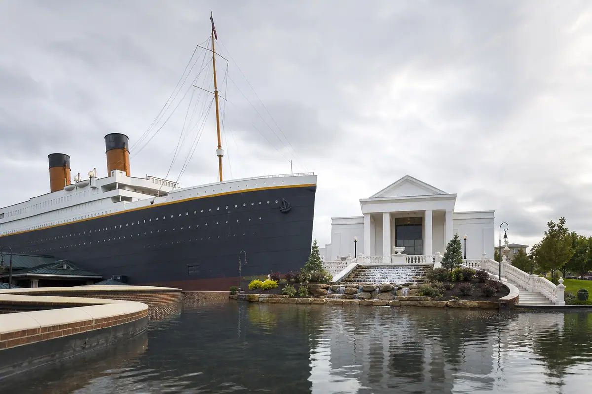 Photoreal Titanic Museum Attraction in Pigeon Forge, Tennessee