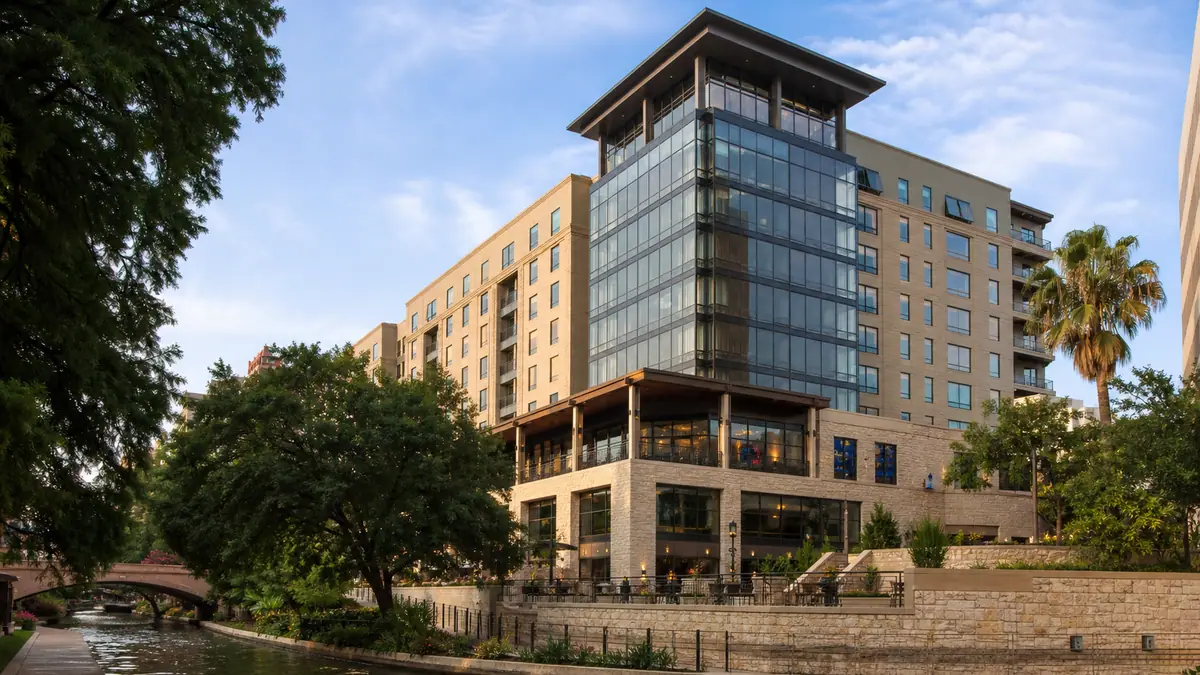 Photoreal exterior of Hyatt Place San Antonio / Riverwalk in San Antonio