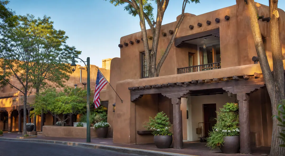 Photoreal exterior of Rosewood Inn of the Anasazi in Santa Fe