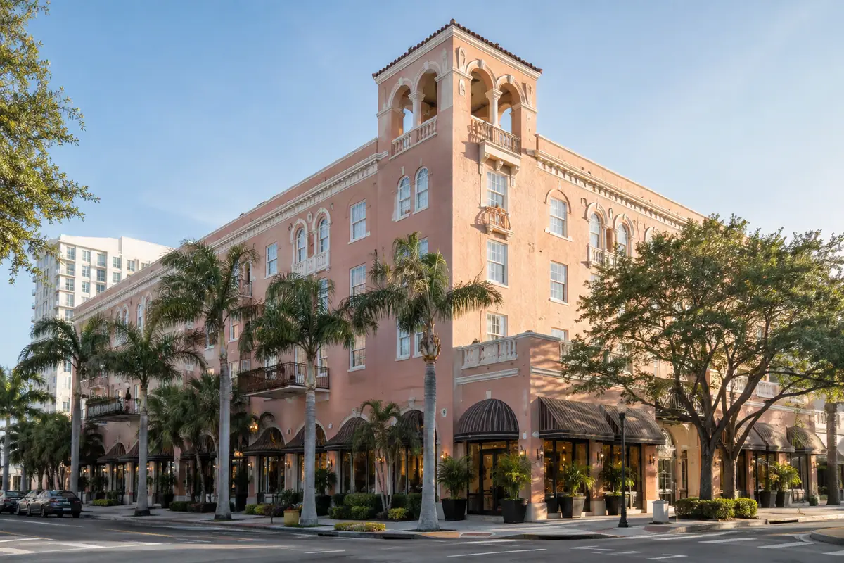 Photoreal travel-editorial view of Hollander Hotel in St. Petersburg, Florida